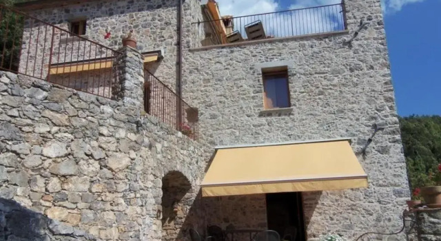 Ferienwohnung für 2-3 Personen in Natursteinhaus mit Terrasse, Reserva ahora Hotel Tortorella Cilento