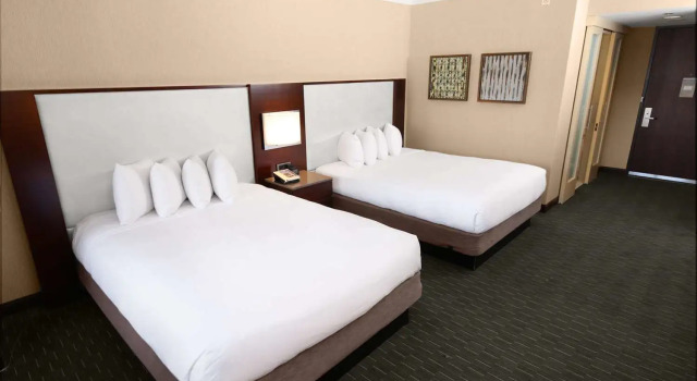 Четырёхместный номер Deluxe Hilton San Francisco Union Square