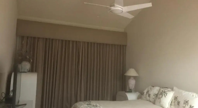 Коттедж Palm Valley Country Club Condo with Best Location