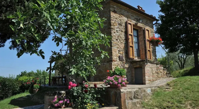 Monterzi 4 in San Giovanni d Asso, Book Villa San Giovanni dʼAsso Crete Senesi