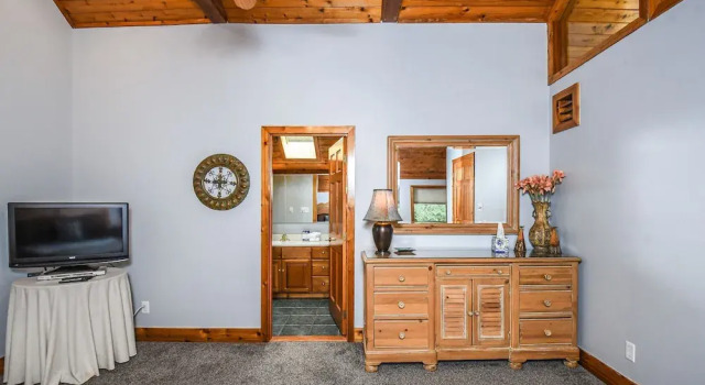 American Dream 5 Bedroom House, Buchen Sie Ferienhaus Hotels in Maryland mit Parkplatz, Parkplätze
