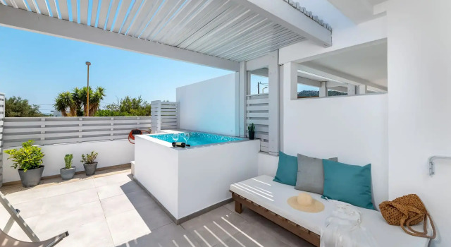 Апартаменты Цокольный этаж Kellys Luxury Apartments
