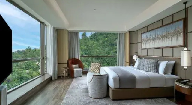 Люкс с 2 комнатами с видом на море Grand Ocean View Hotel Zhuhai