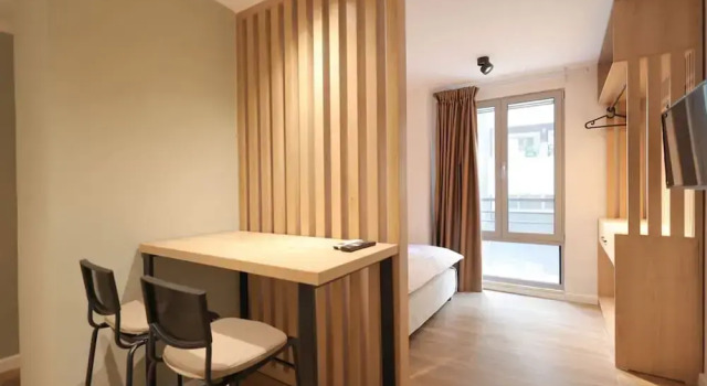Grandstay Studios 105, Rezerwuj Apartament Hotele w Durres County z parkingiem, Parking