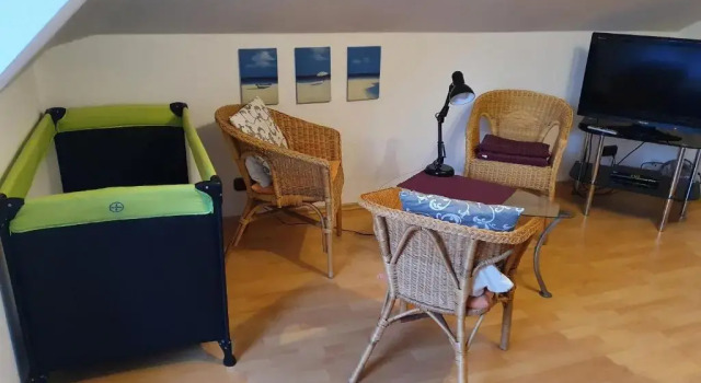 Коттедж Ferienhaus Möwennest 18, Butjadingen, Tossens, Sauna, Strandkorb, Nordsee, 3 SZ, bis 8 Gäste plus 2 Kleinkinder