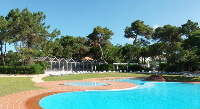 Вилла Onyria Quinta da Marinha Villas