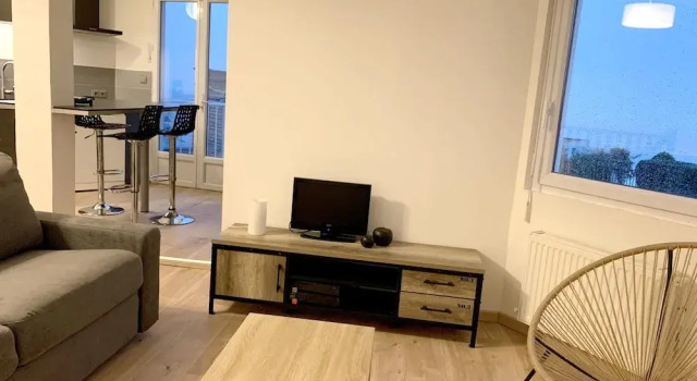 House With one Bedroom in Le Havre, With Wonderful sea View, Balcony and Wifi - 850 m From the Beach, Book Hotel  