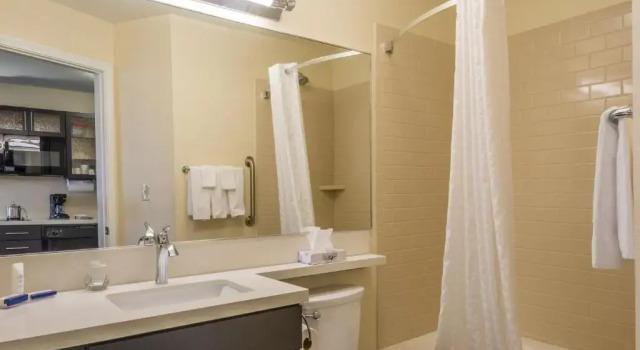 Номер Standard Candlewood Suites Del City by IHG