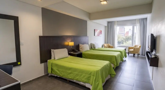 Трёхместный номер Standard Hotel NEU 354
