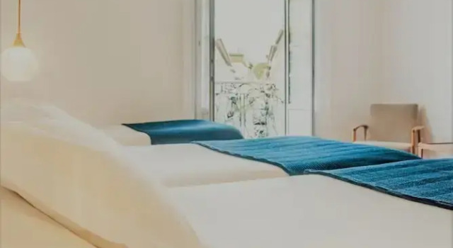 Семейный номер Standard с балконом Comercial Boutique Guest House