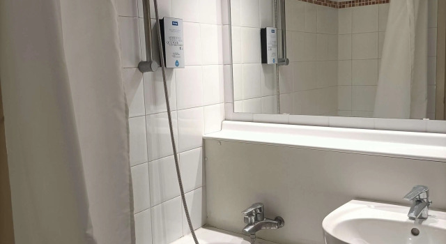 Двухместный номер Standard Kyriad Genève St-Genis-Pouilly