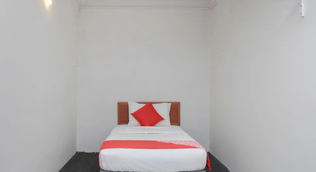 Одноместный номер Standard OYO 90120 Mi Hotel Dungun