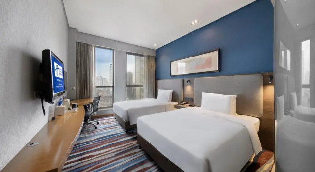 Номер Standard Holiday Inn Express Chongqing Guanyinqiao by IHG