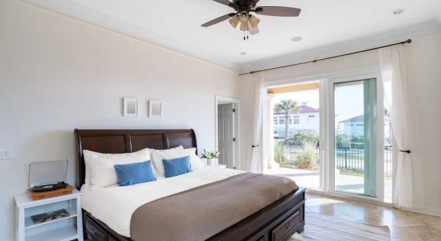 Вилла Florence by Avantstay Villa Steps From Beach