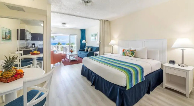 Люкс La Vista Beach Resort
