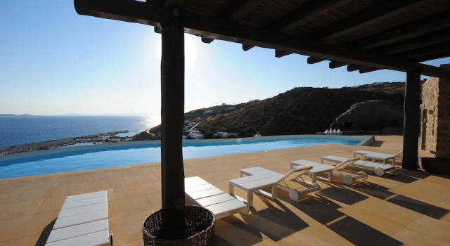 Коттедж Etoile in Tourlos With 7 Bedrooms and 9 Bathrooms