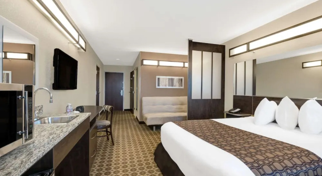 Двухместный номер Standard Microtel Inn & Suites by Wyndham Williston