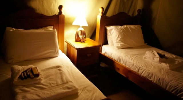 Тент Port Lympne Reserve - Livingstone Lodge