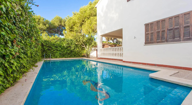 Вилла Villa Playa Esperanza by Rentallorca
