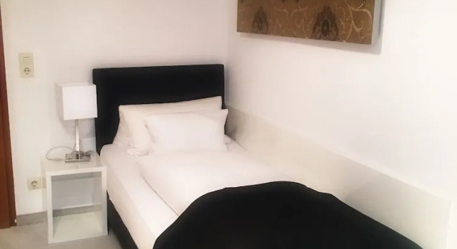 Номер Deluxe Hotel Hellers Twenty Four II -24h-Check-In