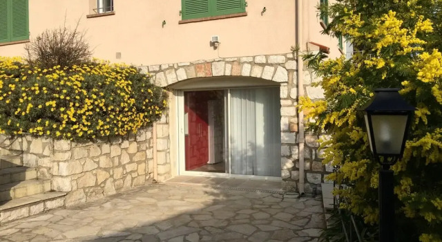 Studio in Vence, With Wonderful City View, Private Pool, Enclosed Gard