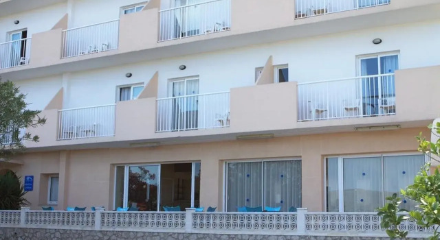 Hostal Anibal Ibiza, Rezerwuj Hostel Hotele w Majorka z parkingiem, Parking