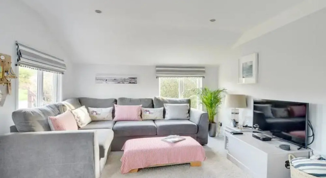 Cosy and Well Presented Detached Bungalow, Near Croyde's Sandy Beach