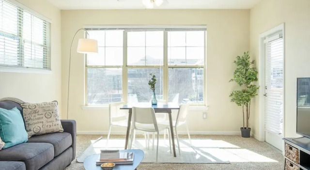 Kasa Charlotte Mallard Creek Apartments, Забронировать Апартаменты/квартира Отели Шарлотте с парковкой, Парковка