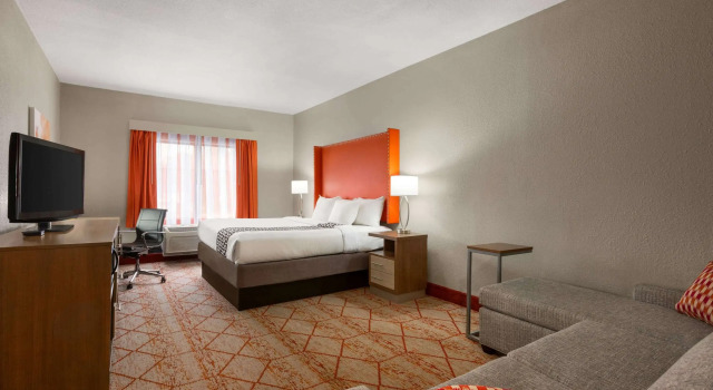 La Quinta by Wyndham Lackawanna, Buchen Sie Hotel Lackawanna Buffalo
