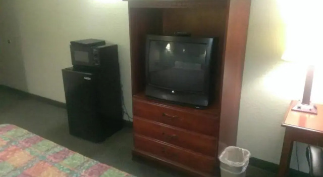 Двухместный номер Standard Days Inn by Wyndham New Haven