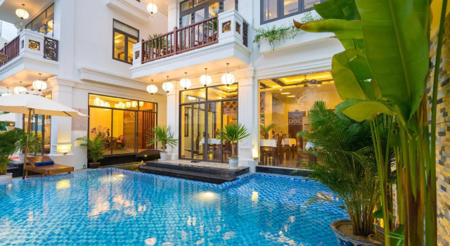 Двухместный номер Deluxe с видом на бассейн Hoi An Discovery Villa