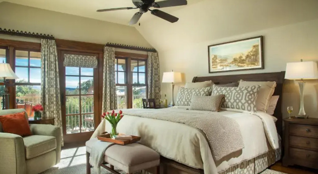 Номер Standard с балконом Inn on Lake Granbury a Boutique Hotel