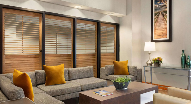 Wingate by Wyndham Wilmington, Забронировать Отель Уилмингтон Северная Каролина