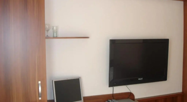 Hotel Kras, Reserva ahora Hotel  