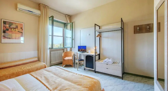 Трёхместный номер Standard Hotel Castello