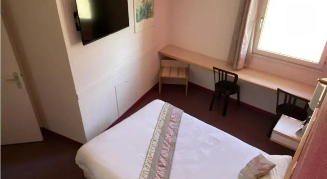 Номер Comfort Hotel Restaurant La Place