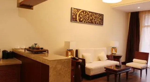 Люкс Wanda Realm Kunming Hailybinya