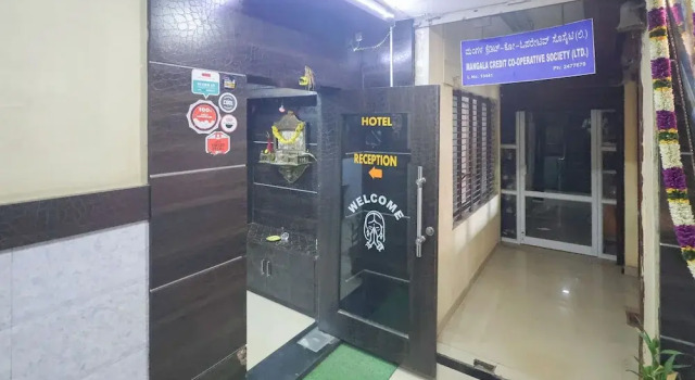 PPH Living Stepsotel, Prenota Hotel Suratakal South Zone