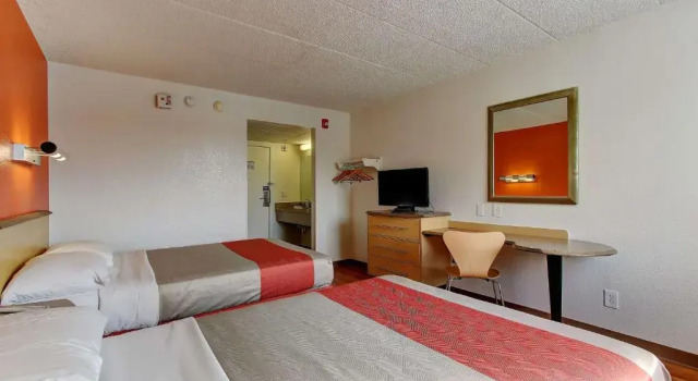 Четырёхместный номер Standard Motel 6-York, PA - North
