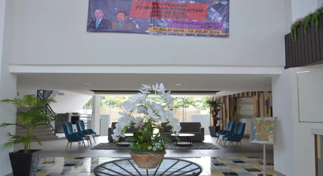 RPGC Garden Hotel, Book Hotel Ipoh Perak, near Minerals and Geoscience Department
