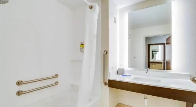 Номер Standard Holiday Inn Express Hotel & Suites Custer by IHG
