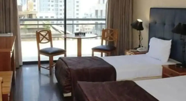Charles, Buchen Sie Hotel Hotels in Großraum Beirut mit Frühstück, Frühstück