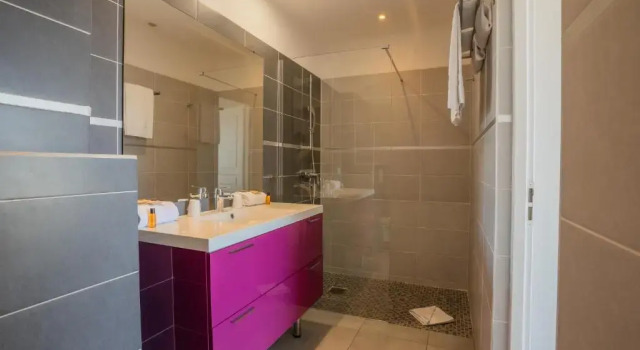 Номер Standard Hotel Le Grand Pavois