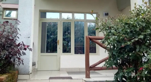 East Africa Amazon Guest House