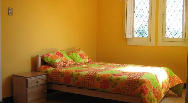 Hostal del Barrio, Забронировать Отель Отели Сантьяго с парковкой, рядом с Ла Часкона, Парковка