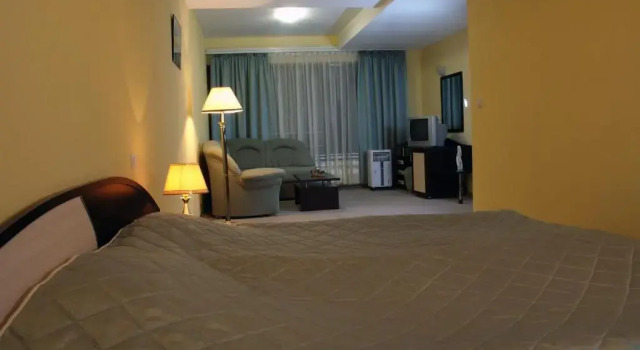 Двухместный полулюкс Luxor Hotel
