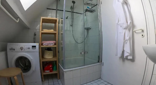 Апартаменты Zentrale große Ferienwohnung -94qm- Oldenburg - Bettwäsche und Handtücher sind vorhanden