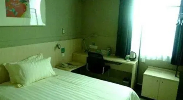 Одноместный номер Standard Jinjiang Inn Jining Yanzhou Century Yinzuo Plaza