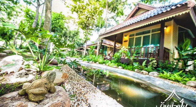 Двухместный номер Standard с видом на сад Baan Nam Pen Resort