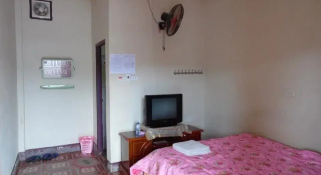 Vai Vai Vong Guesthouse, Varaa Hotelli Phonsavan Xieng Khouang